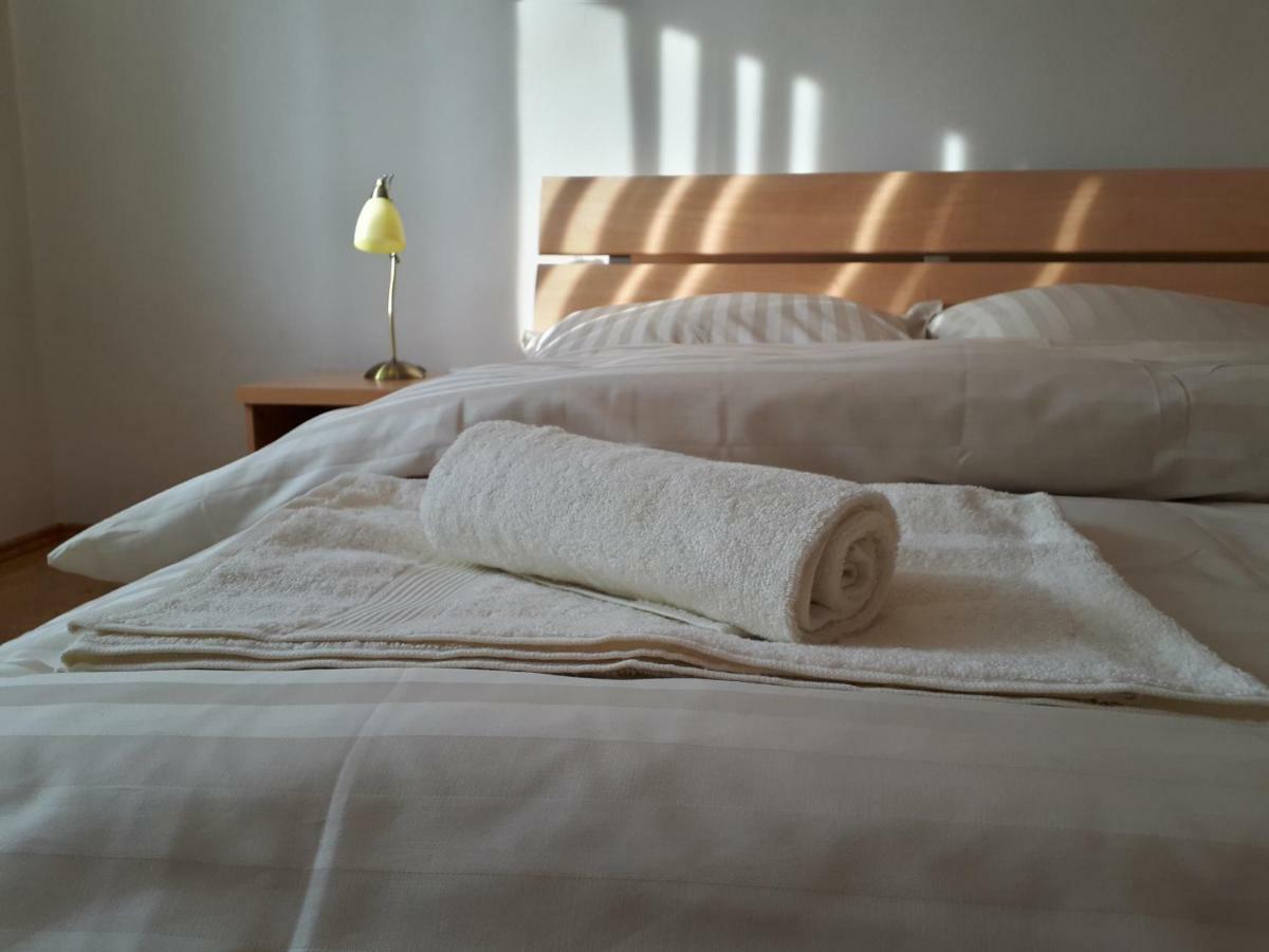 Brezno - 2 Izbovy Apartman Екстериор снимка