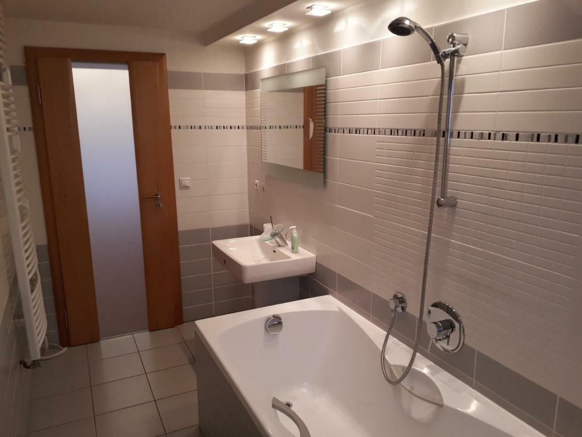 Brezno - 2 Izbovy Apartman Екстериор снимка