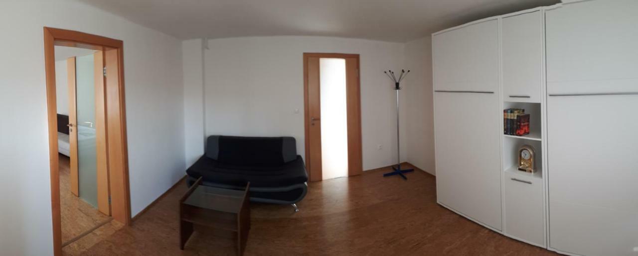 Brezno - 2 Izbovy Apartman Екстериор снимка